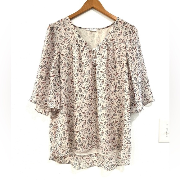 Pleione Tops - PLEIONE floral boho prairie bell sleeve v-neck blouse size small